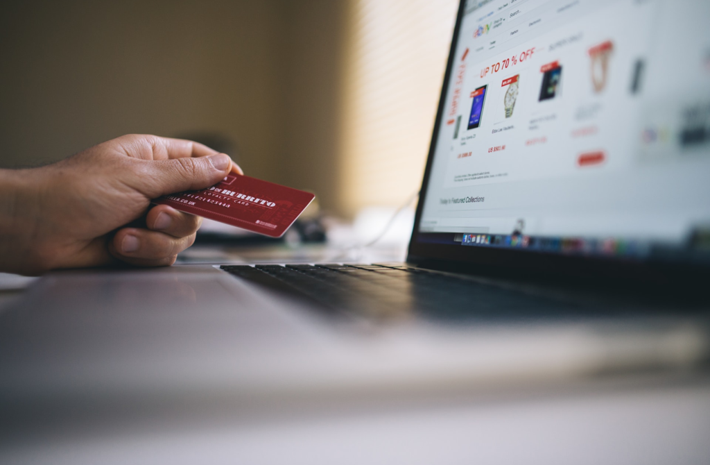 Online gehen. Automatisierung und Digitalisierung Ihres Geschäfts. Wichtige Richtlinien für die Entscheidungsfindung.